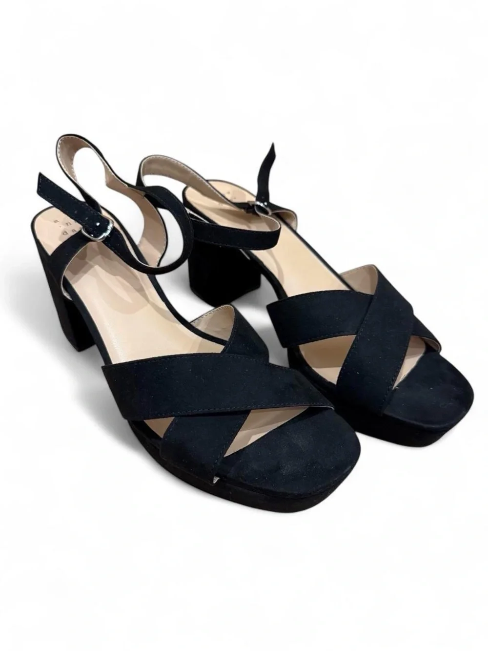 a new day chic platform